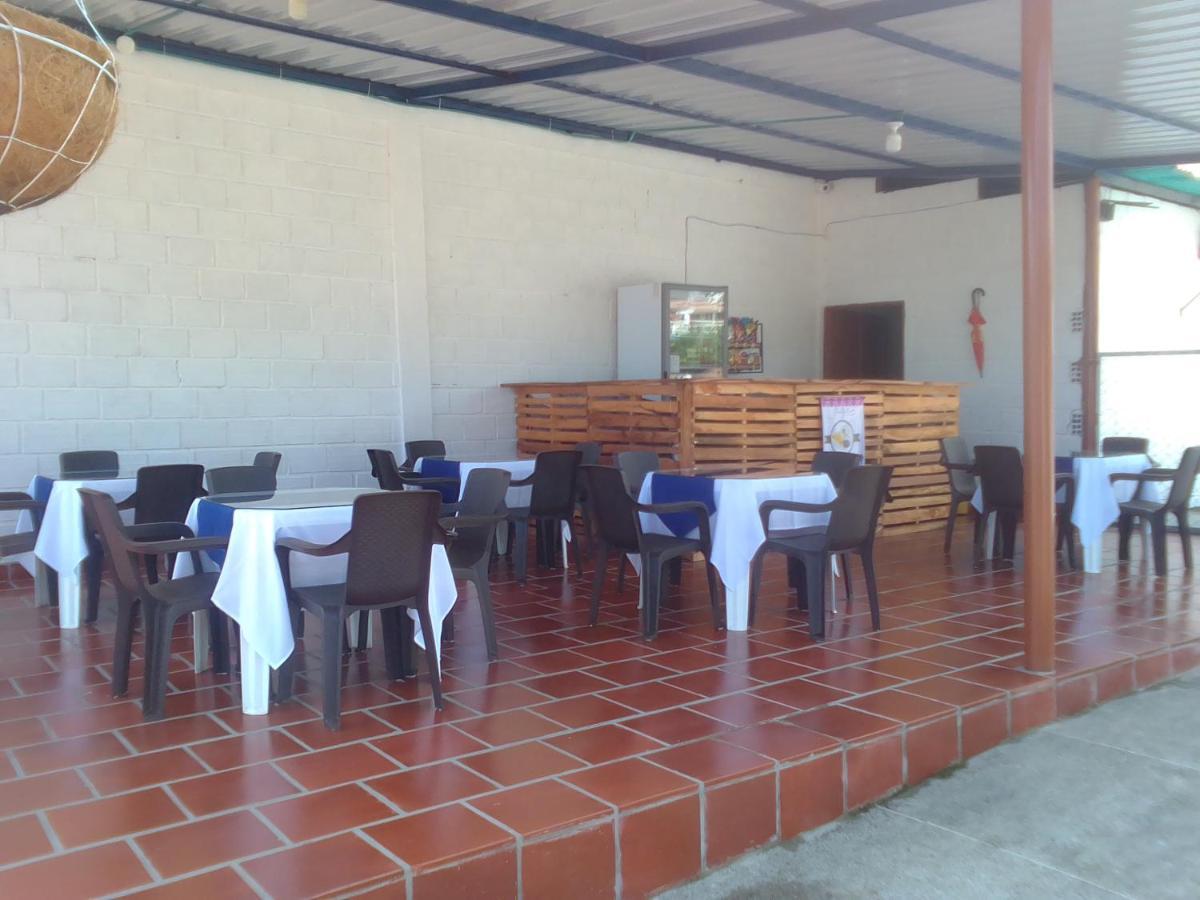 Hotel La Casona Chinácota エクステリア 写真