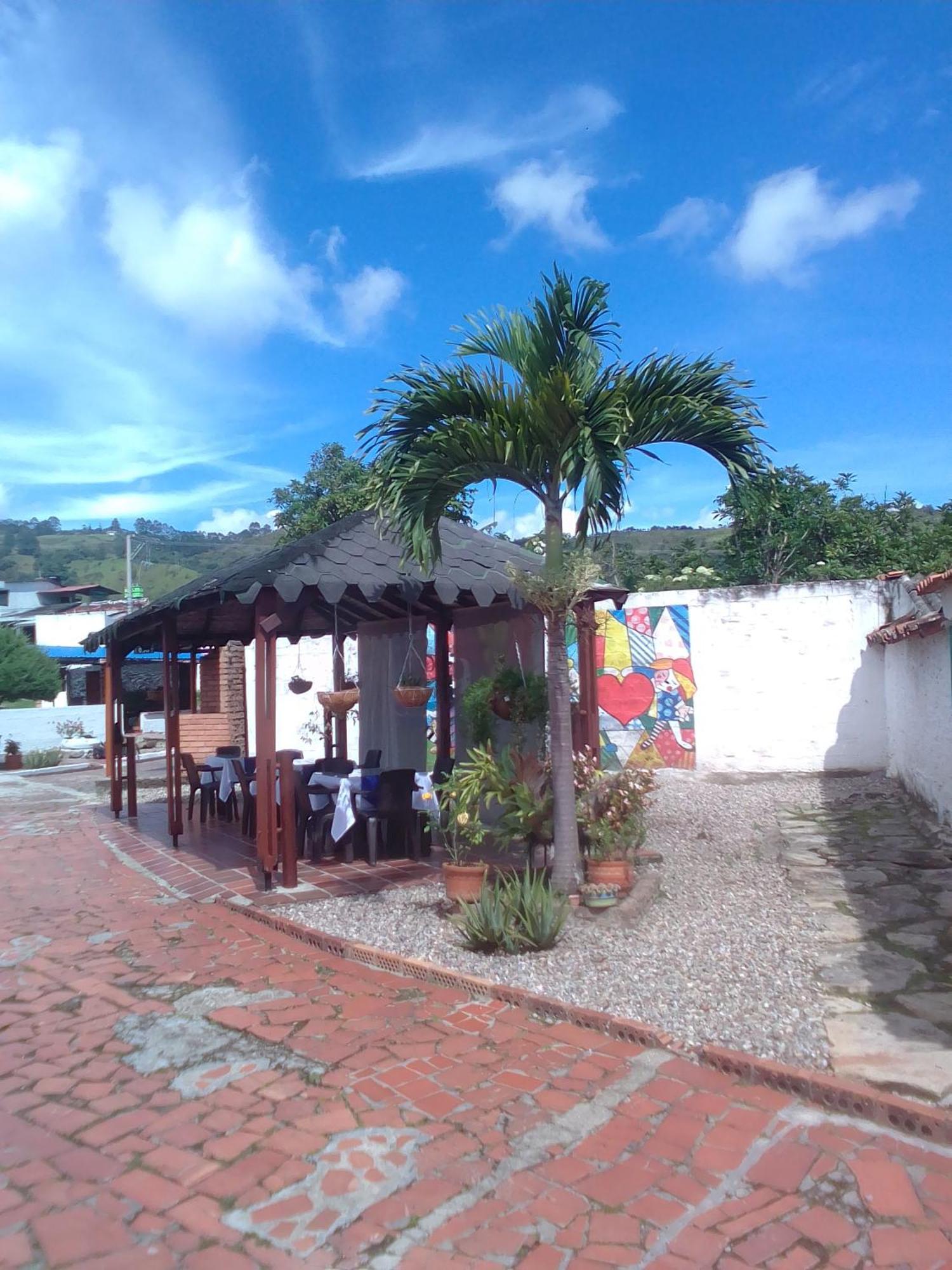 Hotel La Casona Chinácota エクステリア 写真
